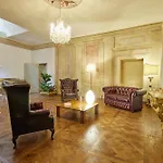 Charme Apartment Cortona