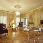 Apartment Charme *
