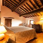 Charme Apartment *